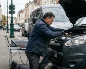 Dépannage Urgent Sur Site à Bruxelles 2026 : Technicien Mobile, Délais et Tarifs
